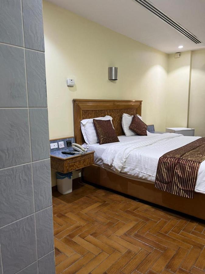 Mansour Plaza Hotel Apartments Dammam Exteriér fotografie